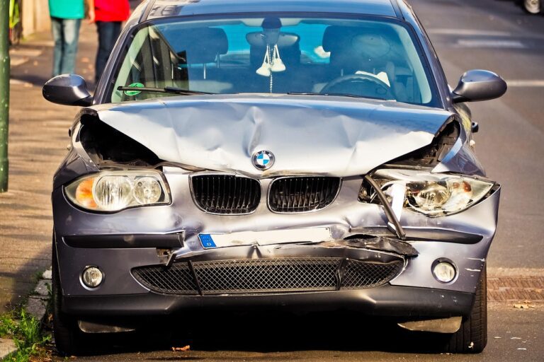 automobile, accident, vehicle, insurance, damage, total damage, car accident, car wallpapers, car, collision, wreck, broken, scrap metal, turned off, car wreck, scrap car